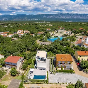 Affittacamere Appartments Adriatic, Omišalj